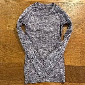 ❌SOLD❌ Lululemon Purple Top Size 2